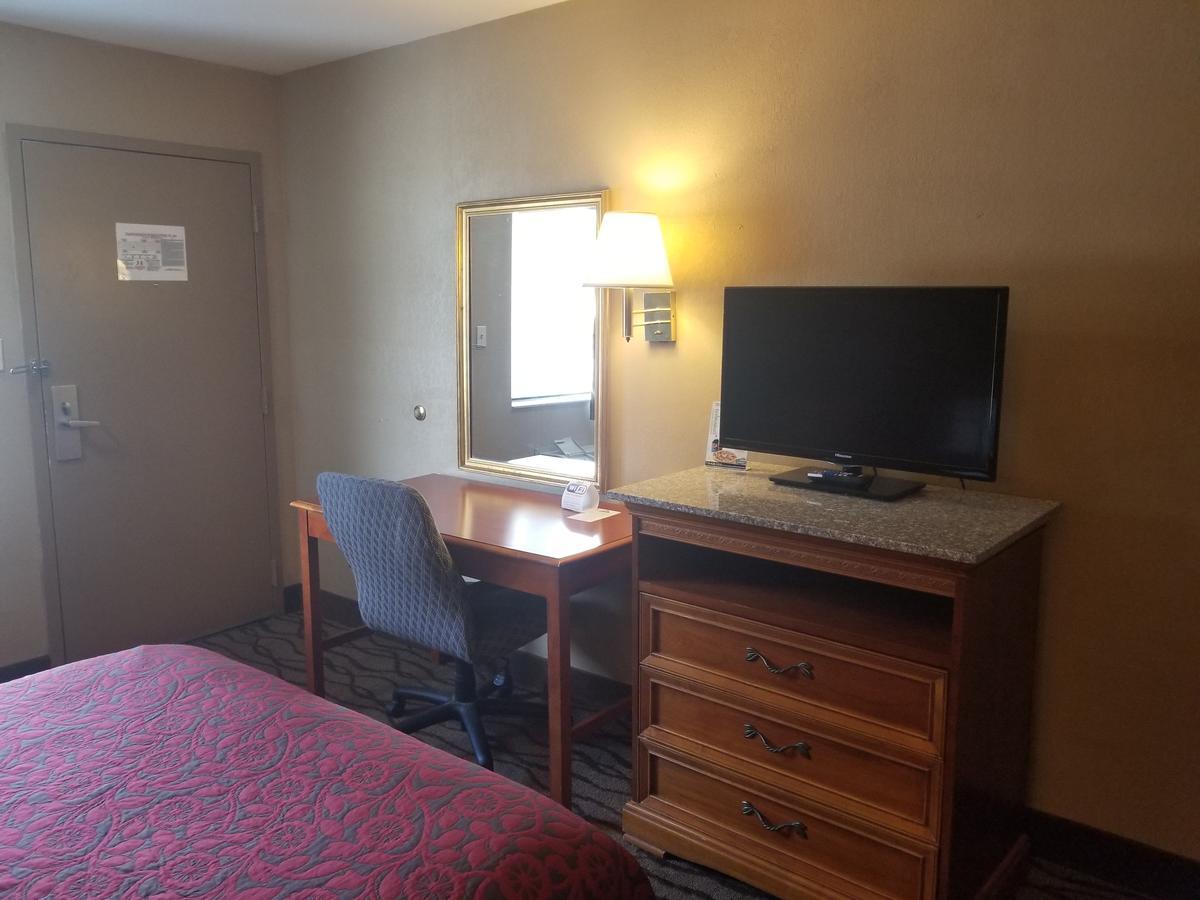 Days Inn By Wyndham Kennesaw Exterior photo